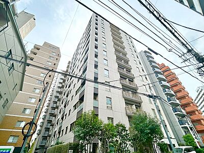 外観:飽きのこないシンプルモダンな外観です。 外観:飽きのこないシンプルモダンな外観です。