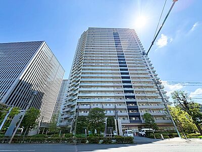 外観：飽きのこないシンプルモダンな外観です。