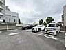 駐車場：駐車スペースが嬉しいですね。※空き状況は都度ご確認下さい。