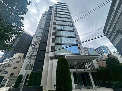 外観:飽きのこないシンプルモダンな外観です。 外観:飽きのこないシンプルモダンな外観です。
