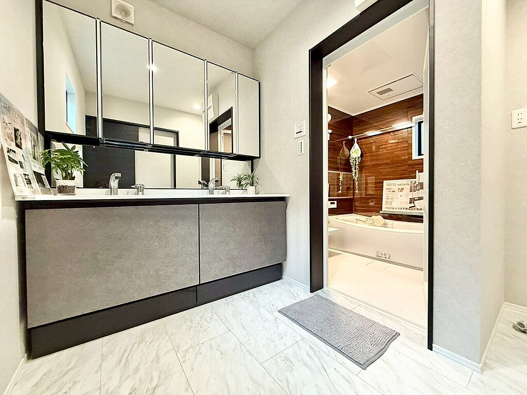 apartment 東京都豊島区池袋本町2丁目17-25