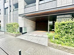 20 / 51