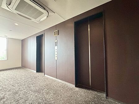 エレベーター完備のため荷物が多くなっても安心。