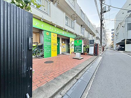 アクセスに優れ、ビジネスにもプライベートにも広範囲にカバーします。