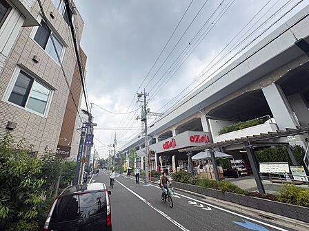 アクセスに優れ、ビジネスにもプライベートにも広範囲にカバーします。