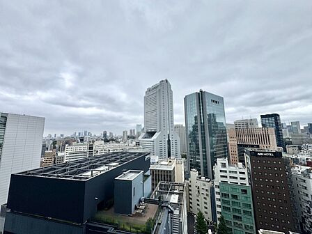 陽当たり・通風・開放感に恵まれた環境です。