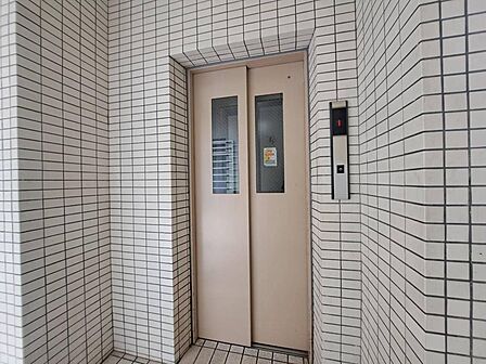 エレベーター完備のため荷物が多くなっても安心。