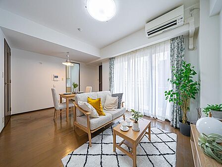 「空間が織り成すひとつ先の住み心地」を演出します。
