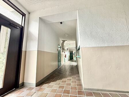 館内は静寂な中が保たれており、管理が行き届いている印象を受けました。