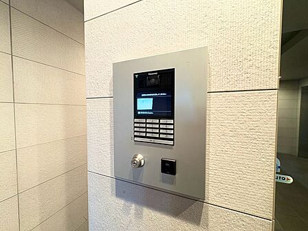 オートロックついていますので、セキュリティ面でも安心です。