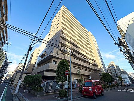 忙しく過ぎゆく日常を置き去るほど、ゆったりした時間が流れる住環境。