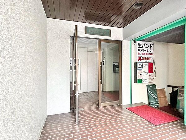 エントランス