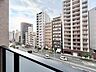 バルコニー：眺望や窓からの景色が良いと、家で過ごす時間も快適です。