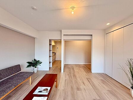 充実した生活は伸びやかな居室空間から始まります。