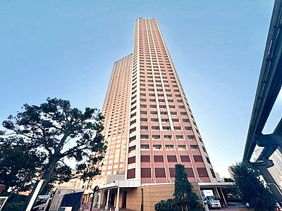 外観：飽きのこないシンプルモダンな外観です。