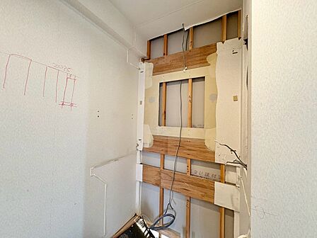 清潔感を感じられる洗面化粧台。