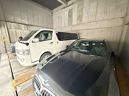 駐車スペースが嬉しいですね。※空き状況は都度ご確認下さい。