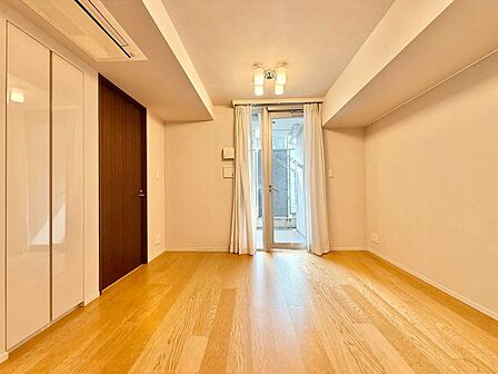 通風・採光に優れ、心地よい光と風が溢れています。
