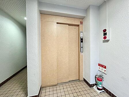 エレベーター完備のため荷物が多くなっても安心。