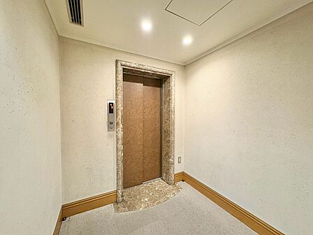 エレベーター完備のため荷物が多くなっても安心。