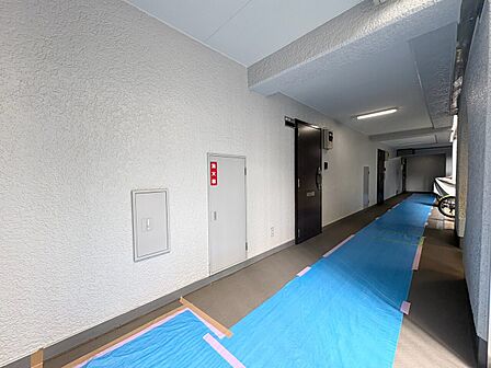 清潔感のある落ち着いた雰囲気の玄関です。
