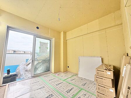 通風・採光に優れ、心地よい光と風が溢れています。
