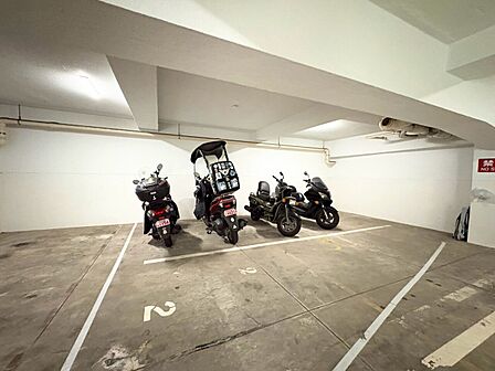 バイク置き場もございます。※空き状況は都度ご確認下さい。