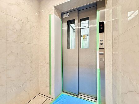 エレベーター完備のため荷物が多くなっても安心。