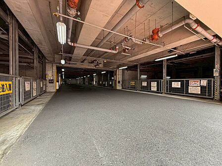 駐車スペースが嬉しいですね。※空き状況は都度ご確認下さい。