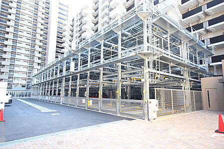 駐車スペースが嬉しいですね。※空き状況は都度ご確認下さい。