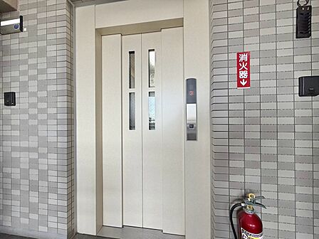 エレベーター完備のため荷物が多くなっても安心。