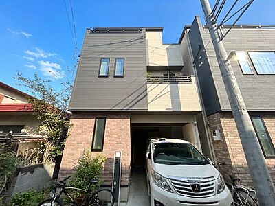 外観:飽きのこないシンプルモダンな外観です。 外観:飽きのこないシンプルモダンな外観です。