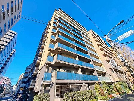 飽きのこないシンプルモダンな外観です。