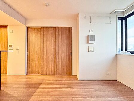 充実した生活は伸びやかな居室空間から始まります。