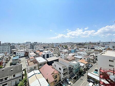 眺望や窓からの景色が良いと、家で過ごす時間も快適です。
