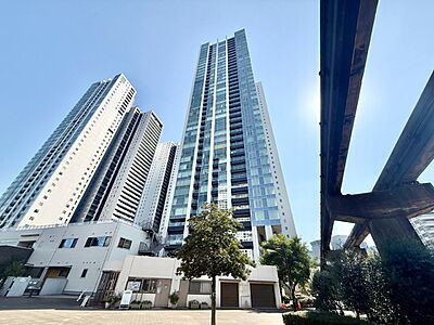 外観:飽きのこないシンプルモダンな外観です。 外観:飽きのこないシンプルモダンな外観です。