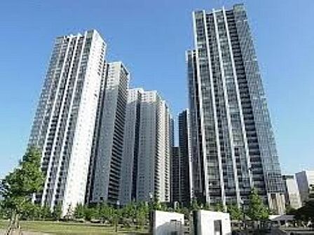 飽きのこないシンプルモダンな外観です。