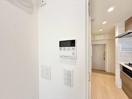 見やすい画面で操作しやすい給湯パネル。