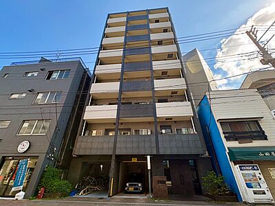 外観：飽きのこないシンプルモダンな外観です。
