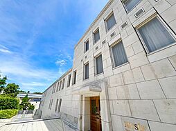 おしゃれな雰囲気や自然の潤い、親しみやすさといった個性を、街に新たな価値をもたらし続けてくれます。