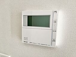 おふろの「おいだき」ができるリモコン。多彩な機能満載のリモコンは、毎日のお湯ライフをより楽しく便利に。