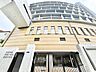 周辺：港区立小中一貫教育校赤坂学園赤坂中学校 700m