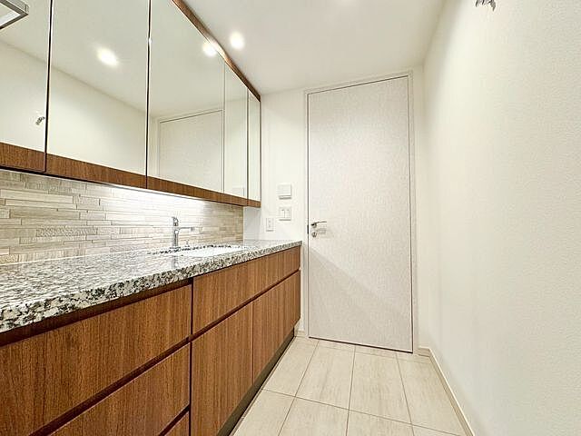 洗面 ブランズ六番町 12階/-