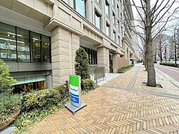 ファミリーマートガーデンシティ品川御殿山店 400m