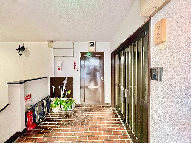 玄関 キャッスル花井 3階/-
