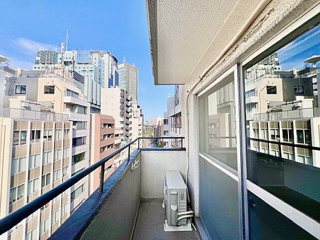 バルコニー シティーマンション赤坂 8階/-