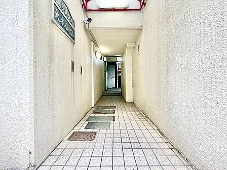 帰宅されるご家族や、訪れる方を優しく迎える・安らぎに満ちた生活空間を予感させてくれます。