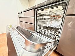 食洗機付で手間なく綺麗に。食後はゆったり過ごせます。