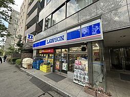 ローソン赤坂九丁目店 79m