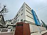 周辺：江東区立東陽中学校 220m
